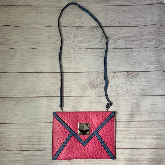 Vintage Cara USA Pink Blue Clutch and Crossbody Strap Faux Croc Texture Envelope - Picture 1 of 16